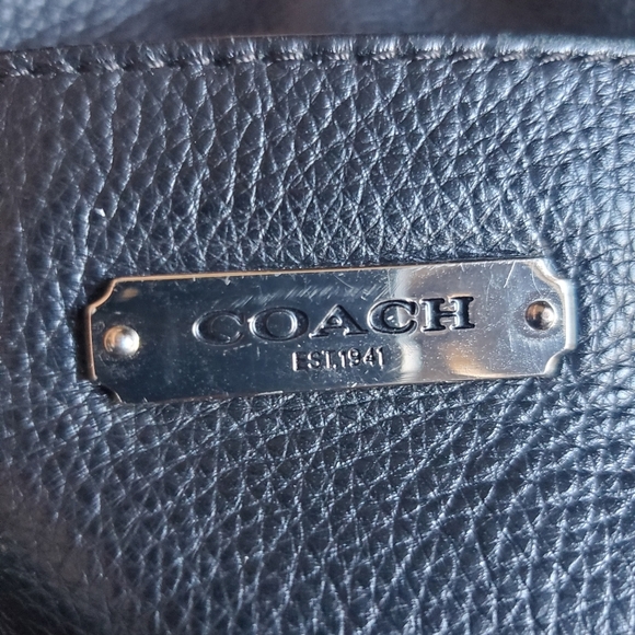 Coach Avery Satchel handbag purse - Picture 3 of 16
